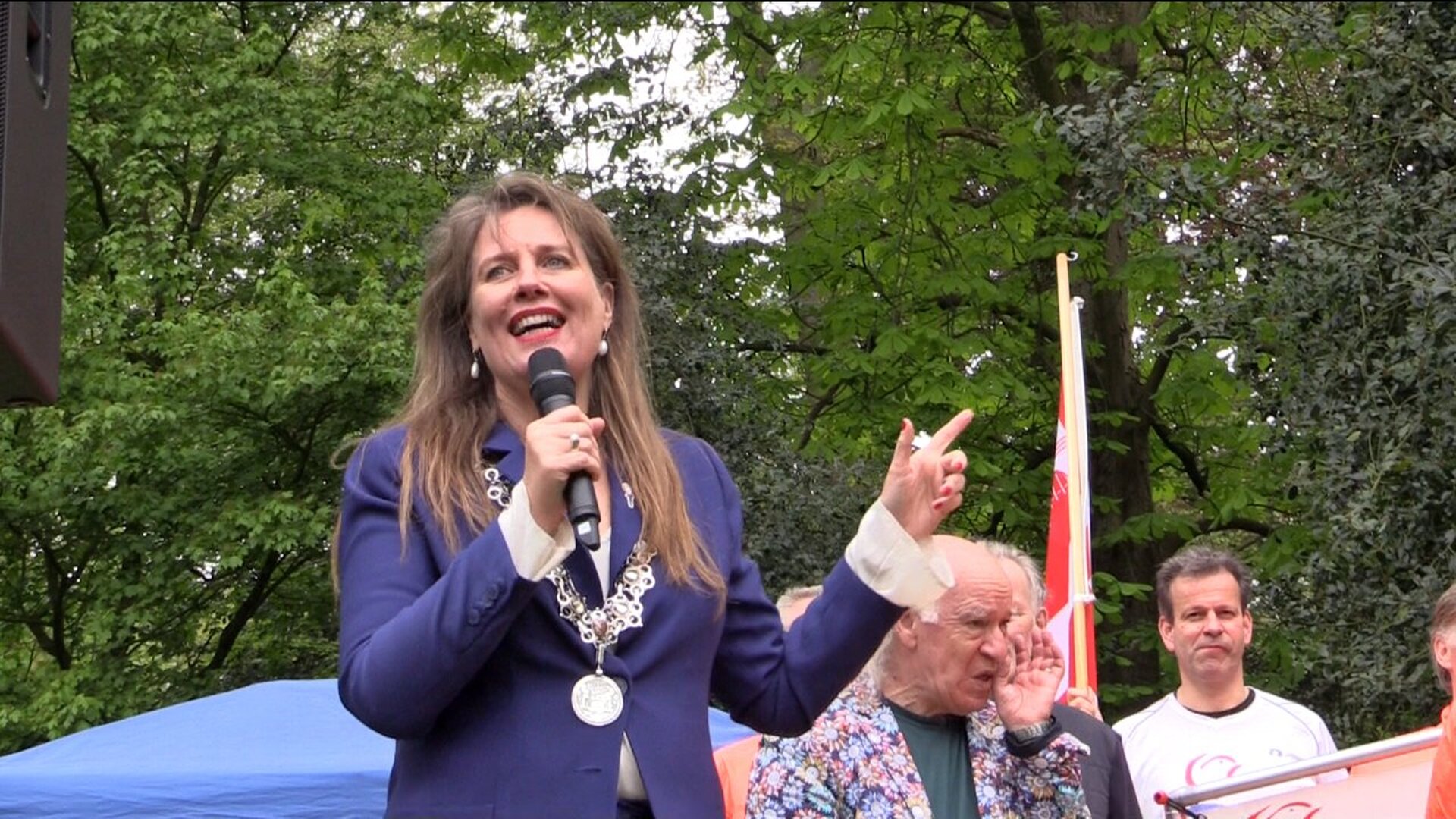 Foto: alkmaar-bevrijdingsfestival-2023-6-burgemeester-anja-schouten.jpg